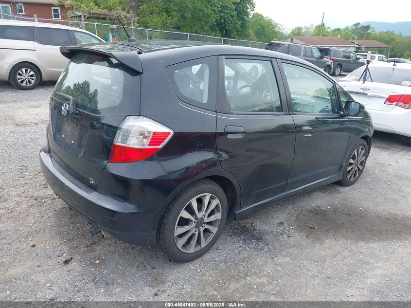 2012 Honda Fit VIN JHMGE8H59CC011854 IAAI salvage auction — FRONT END, Clear (Virginia), sold $875 on 2026-07-07 (photo 4)