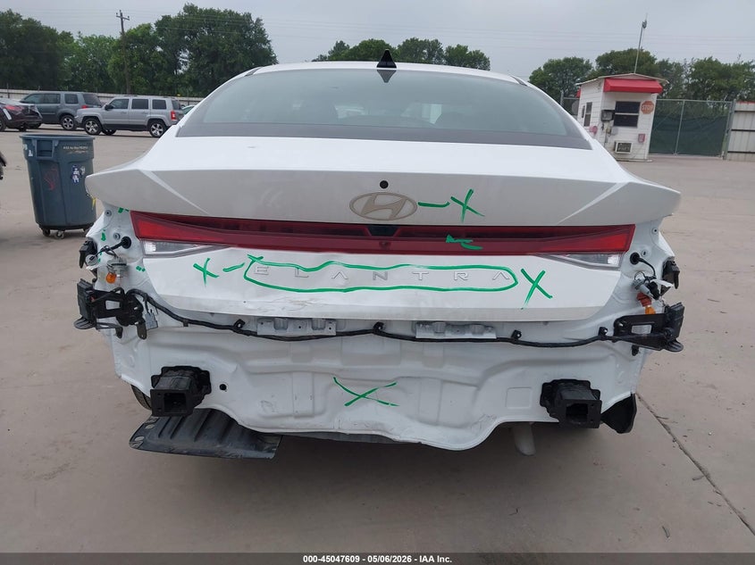 2025 Hyundai Elantra VIN KMHLL4DG3SU938553 IAAI salvage auction — REAR END, Original (Texas), sold $6,500 on 2026-07-21 (photo 6)