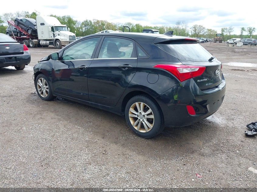 2013 Hyundai Elantra VIN KMHD35LE8DU026269 IAAI salvage auction — FRONT END, Salvage (Ohio), sold $425 on 2026-07-20 (photo 3)