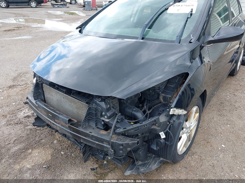 2013 Hyundai Elantra VIN KMHD35LE8DU026269 IAAI salvage auction — FRONT END, Salvage (Ohio), sold $425 on 2026-07-20 (photo 6)