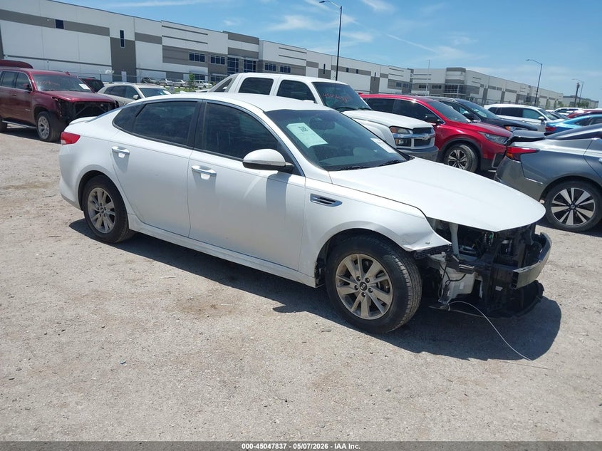 2016 Kia Optima VIN 5XXGT4L36GG080688 IAAI salvage auction — FRONT END, Original (Texas), sold $1,300 on 2026-07-28 (photo 1)