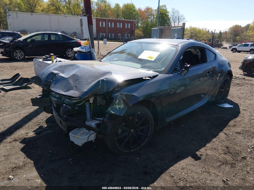 2024 Toyota Gr 86 VIN JF1ZNBE18R8754886 IAAI salvage auction — FRONT & REAR, Salvage (Massachusetts), sold $3,150 on 2026-07-21 (photo 2)
