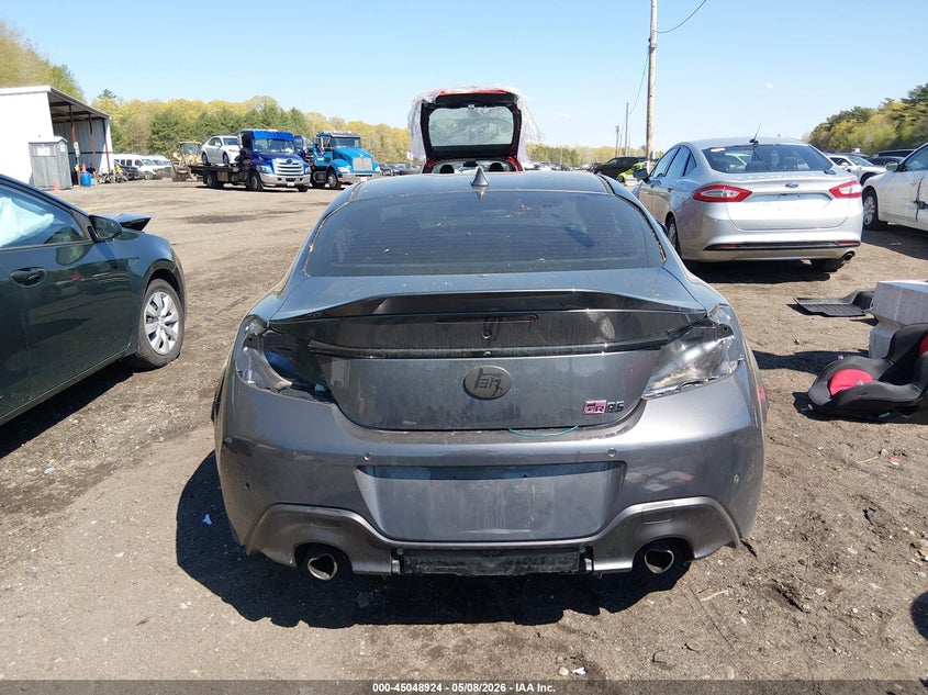 2024 Toyota Gr 86 VIN JF1ZNBE18R8754886 IAAI salvage auction — FRONT & REAR, Salvage (Massachusetts), sold $3,150 on 2026-07-21 (photo 6)