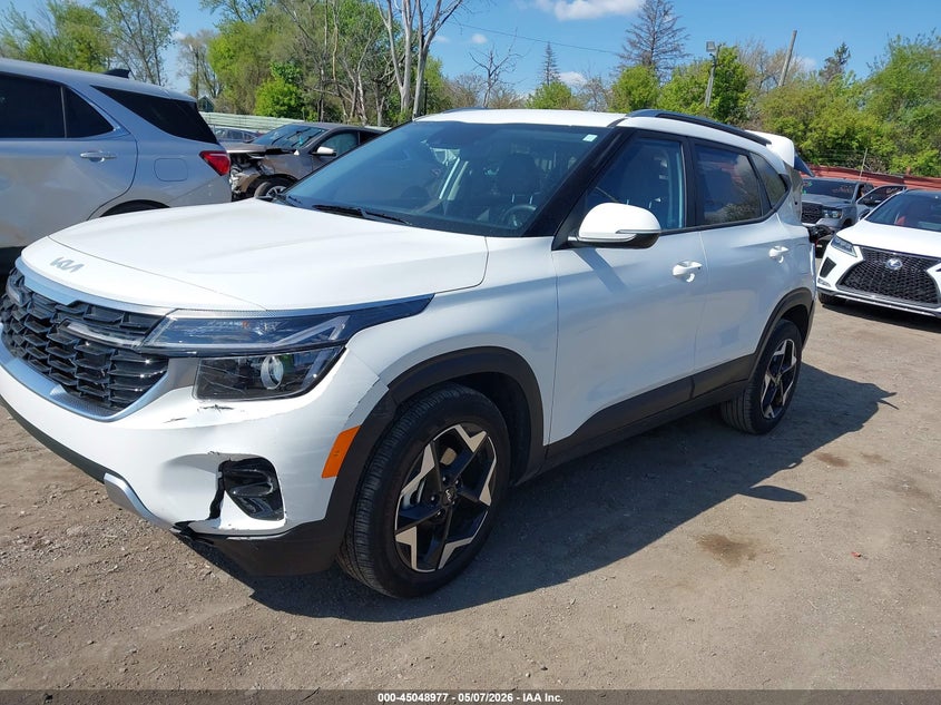 2026 Kia Seltos VIN KNDEU2AA7T7867856 IAAI salvage auction — FRONT & REAR, Salvage Title, sold $6,500 on 2026-08-01 (photo 2)