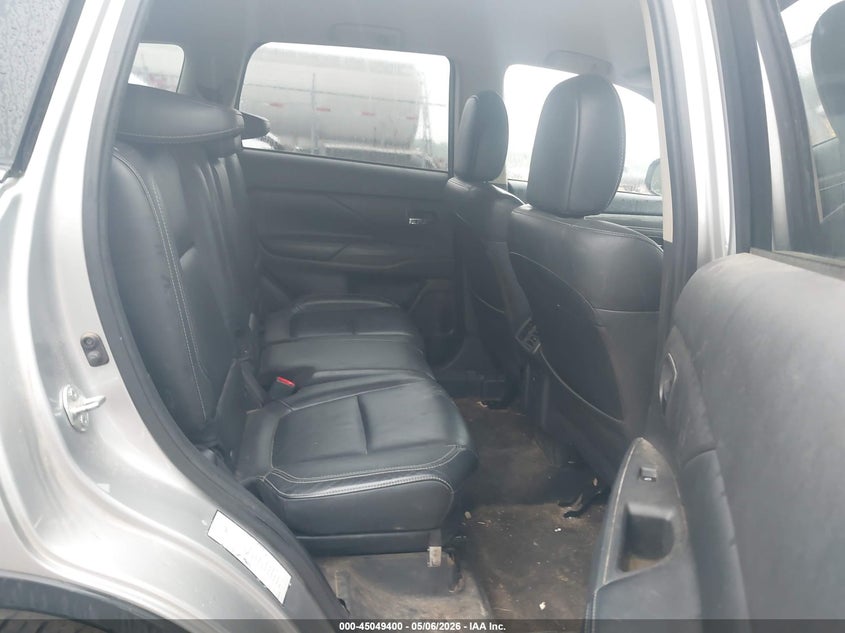 2019 Mitsubishi Outlander VIN JA4AD3A38KZ026969 IAAI salvage auction — RIGHT SIDE, Salvage (Mississippi), sold $3,875 on 2026-07-15 (photo 8)