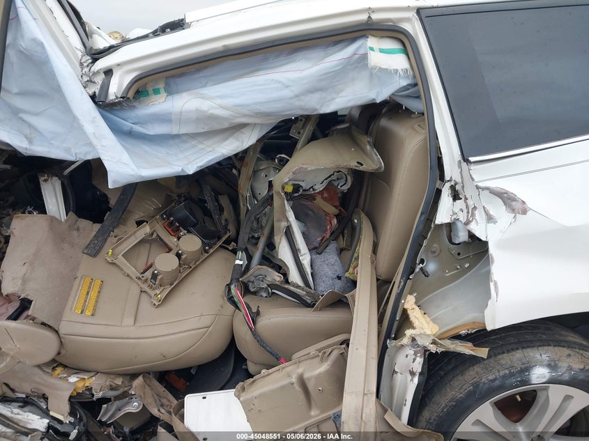 2013 Toyota Highlander VIN 5TDYK3EHXDS118699 IAAI salvage auction — ROLLOVER, Non-Repairable (Texas), sold $325 on 2026-07-08 (photo 8)