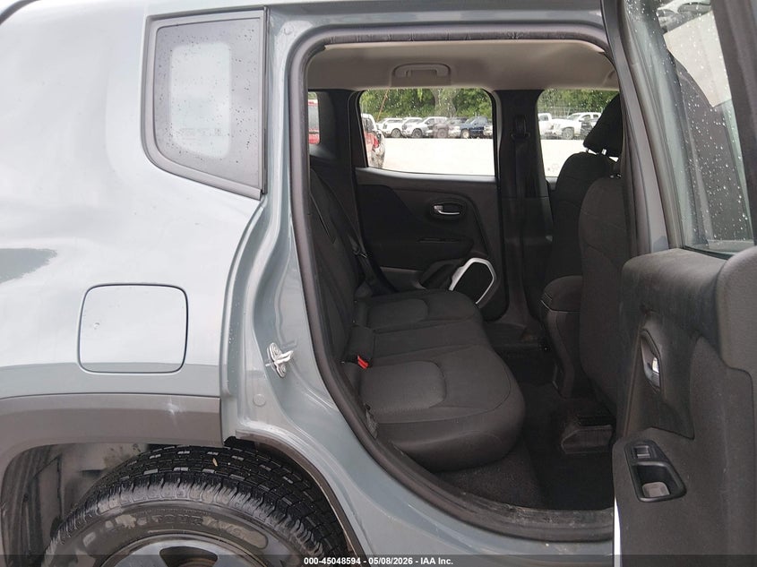 2018 Jeep Renegade VIN ZACCJBAB0JPJ00808 IAAI salvage auction — REAR END, Salvage (Missouri), sold $2,350 on 2026-07-08 (photo 8)