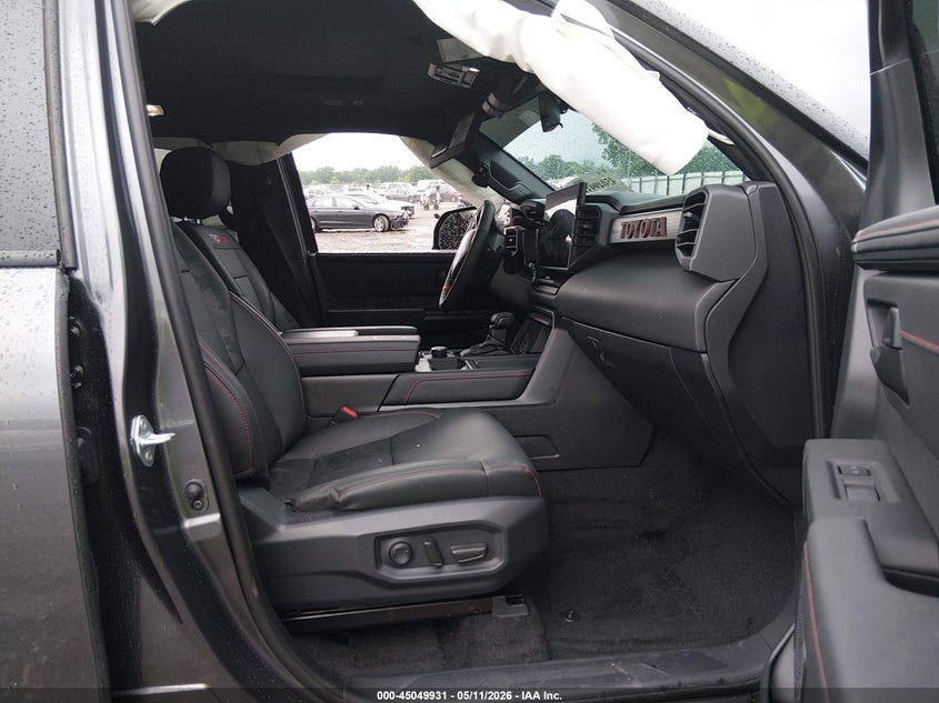 2026 Toyota Sequoia VIN 7SVAAABA9TX082518 IAAI salvage auction — ROLLOVER, Salvage (Louisiana), sold $25,750 on 2026-07-08 (photo 5)