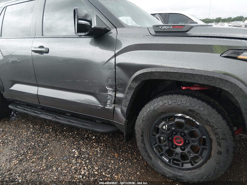 2026 Toyota Sequoia VIN 7SVAAABA9TX082518 IAAI salvage auction — ROLLOVER, Salvage (Louisiana), sold $25,750 on 2026-07-08 (photo 6)