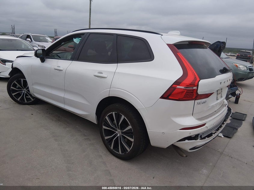 2024 Volvo Xc60 VIN YV4L12RL4R1712020 IAAI salvage auction — FRONT & REAR, Salvage (Texas), sold $500 on 2026-07-28 (photo 3)