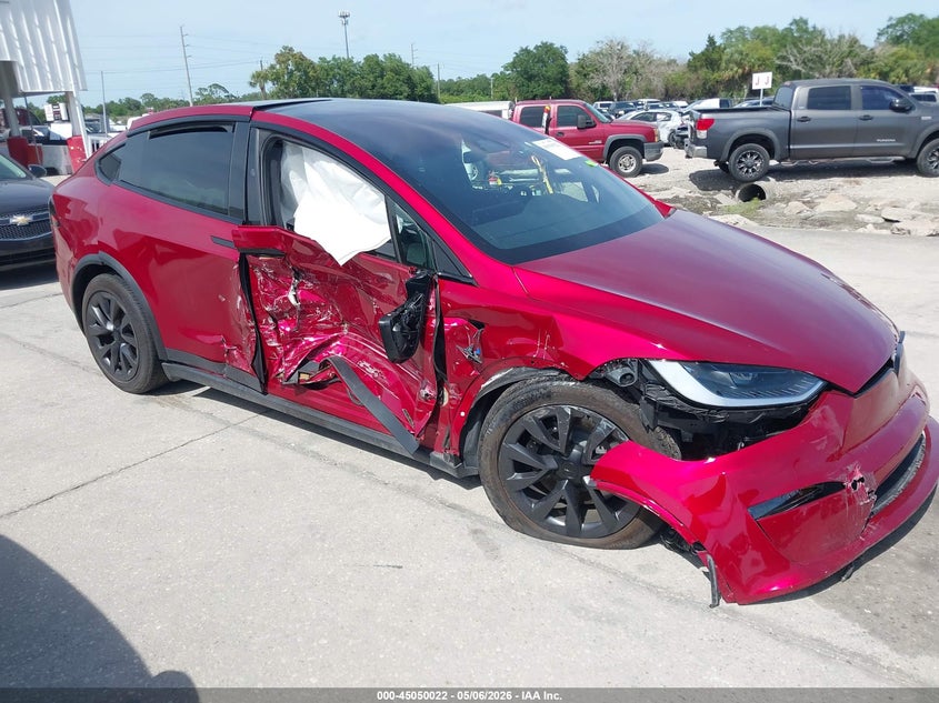2024 Tesla Model x VIN 7SAXCBE59RF441973 IAAI salvage auction — RIGHT SIDE, Salvage Title, sold $19,500 on 2026-07-16 (photo 1)