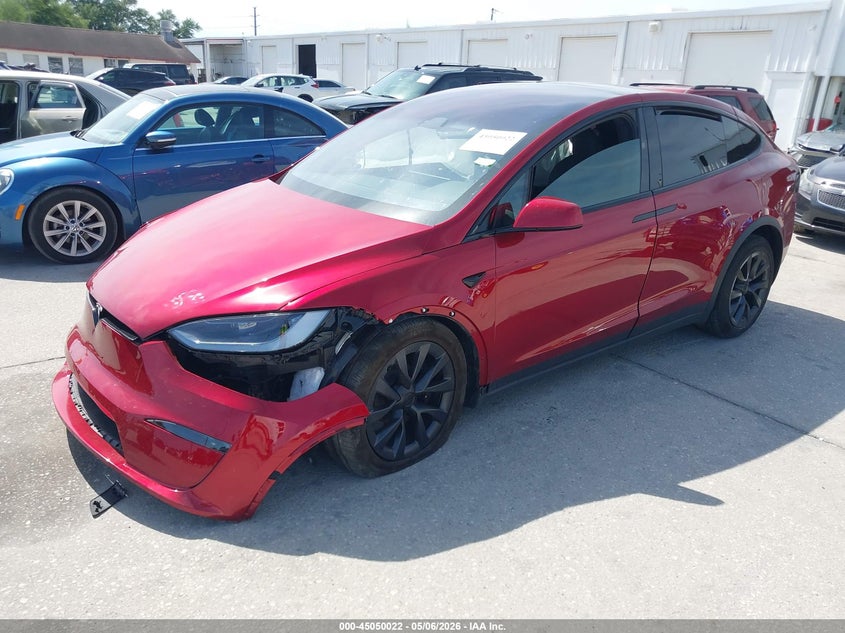 2024 Tesla Model x VIN 7SAXCBE59RF441973 IAAI salvage auction — RIGHT SIDE, Salvage Title, sold $19,500 on 2026-07-16 (photo 2)