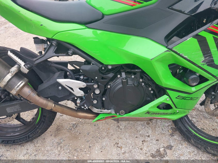 2024 Kawasaki Ninja VIN ML5EXGH14RDA12520 IAAI salvage auction — ALL OVER, Salvage (Texas), sold $400 on 2026-07-22 (photo 8)