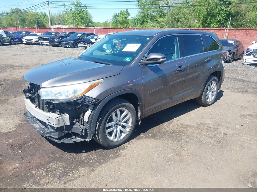2016 Toyota Highlander VIN 5TDBKRFH1GS269233 IAAI salvage auction — FRONT END, Salvage (Idaho), sold $6,650 on 2026-07-24 (photo 2)