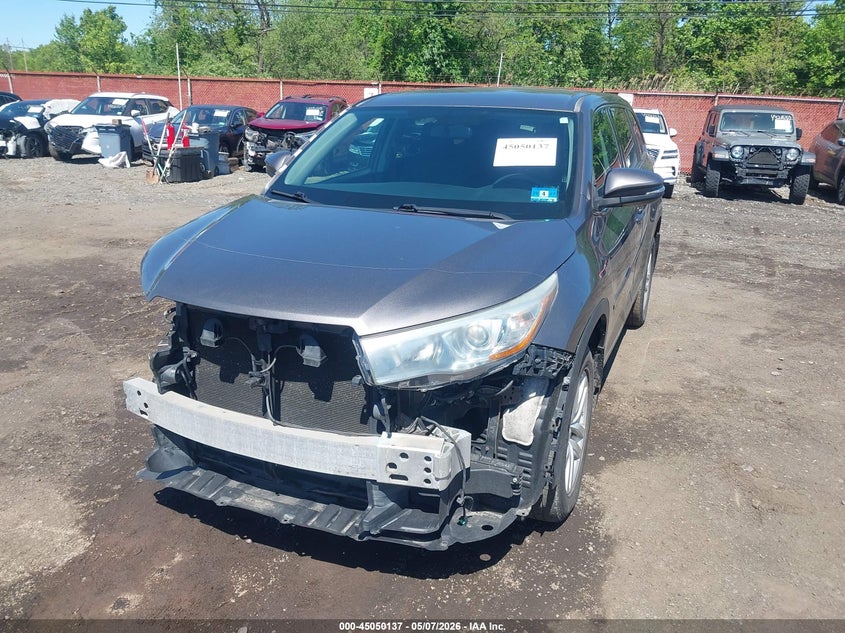2016 Toyota Highlander VIN 5TDBKRFH1GS269233 IAAI salvage auction — FRONT END, Salvage (Idaho), sold $6,650 on 2026-07-24 (photo 6)