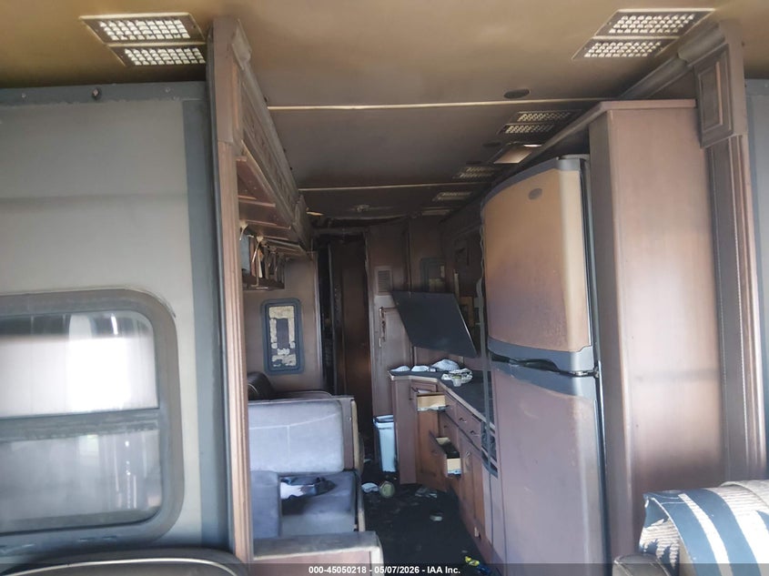 2011 Freightliner Chassis VIN 4UZACWDT9BCBD5668 IAAI salvage auction — Burn Interior, Salvage (California), sold $10,575 on 2026-08-05 (photo 6)
