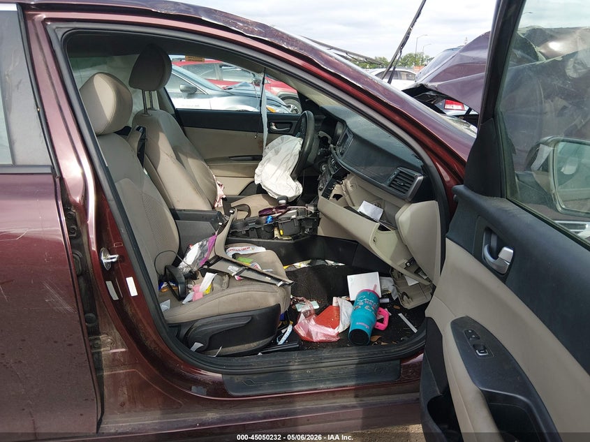 2016 Kia Optima VIN 5XXGT4L38GG116462 IAAI salvage auction — BIO HAZARD, Salvage (Texas), sold $425 on 2026-07-07 (photo 5)