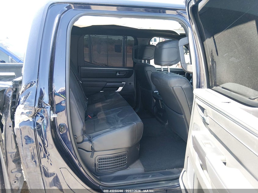2025 Toyota Tundra VIN 5TFNC5DB1SX091361 IAAI salvage auction — FRONT END, Original (Texas), sold $18,200 on 2026-07-30 (photo 8)