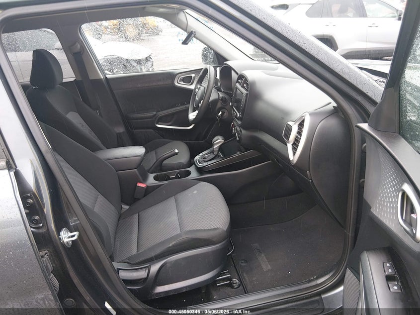 2023 Kia Soul VIN KNDJ23AU6P7882553 IAAI salvage auction — RIGHT SIDE, Salvage (Florida), sold $4,200 on 2026-07-10 (photo 5)