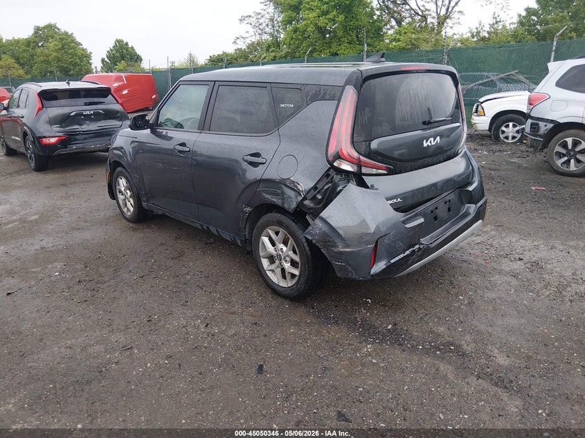 2023 Kia Soul VIN KNDJ23AU6P7882553 IAAI salvage auction — RIGHT SIDE, Salvage (Florida), sold $4,200 on 2026-07-10 (photo 6)