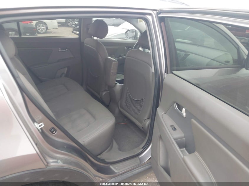 2012 Kia Sportage VIN KNDPB3A22C7259529 IAAI salvage auction — REAR END, Salvage (Texas), sold $1,300 on 2026-07-26 (photo 8)