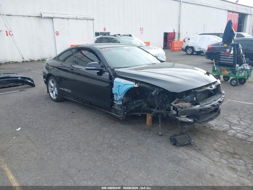2017 BMW 4er VIN WBA4P1C50HK522151 — IAAI salvage auction photo