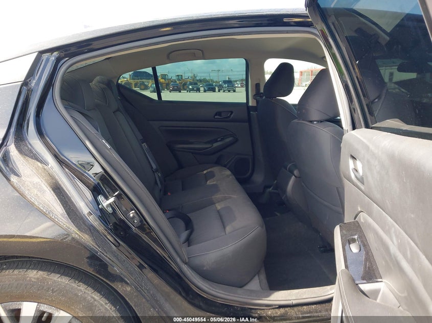 2023 Nissan Altima VIN 1N4BL4DVXPN381274 IAAI salvage auction — FRONT END, Rebuildable (Florida), sold $4,000 on 2026-09-11 (photo 8)