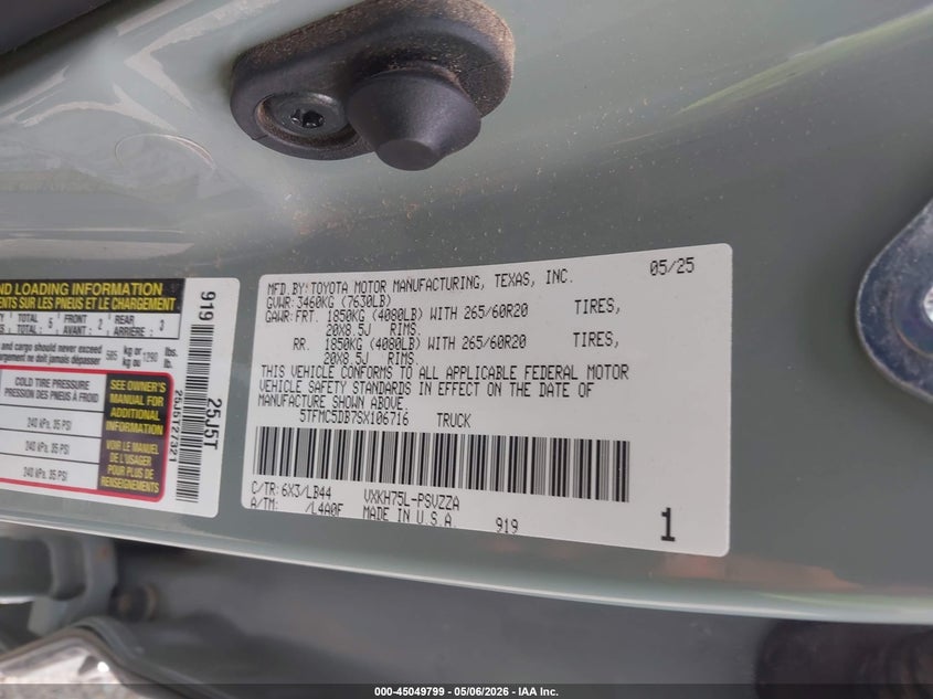 2025 Toyota Tundra VIN 5TFMC5DB7SX106716 IAAI salvage auction — RIGHT SIDE, Salvage (Louisiana), sold $19,800 on 2026-07-27 (photo 9)