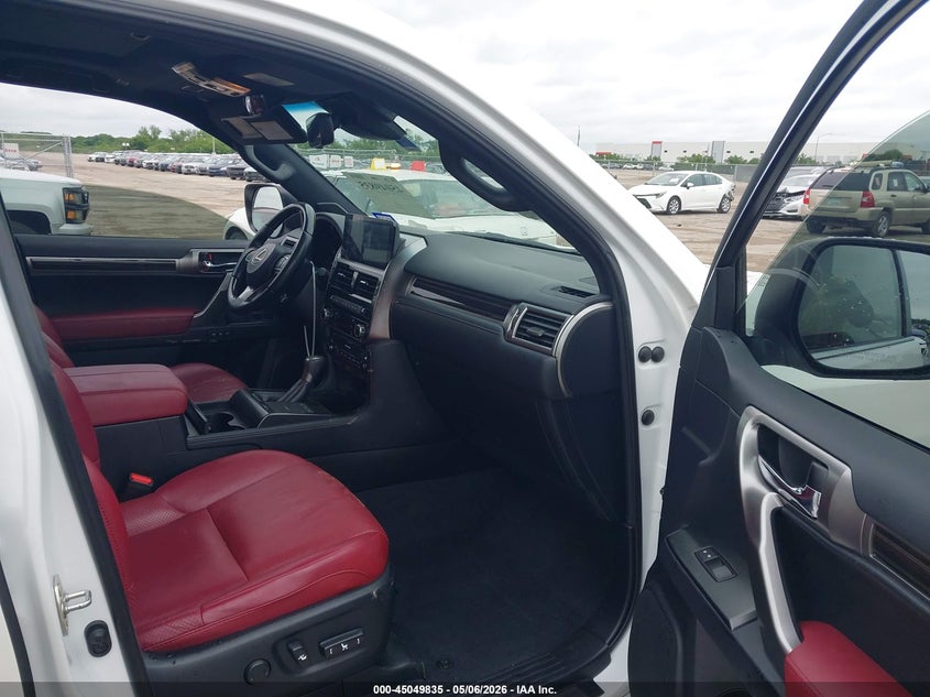 2023 Lexus Gx VIN JTJGM7BX0P5355430 IAAI salvage auction — LEFT SIDE, Original (Texas), sold $42,650 on 2026-07-20 (photo 5)