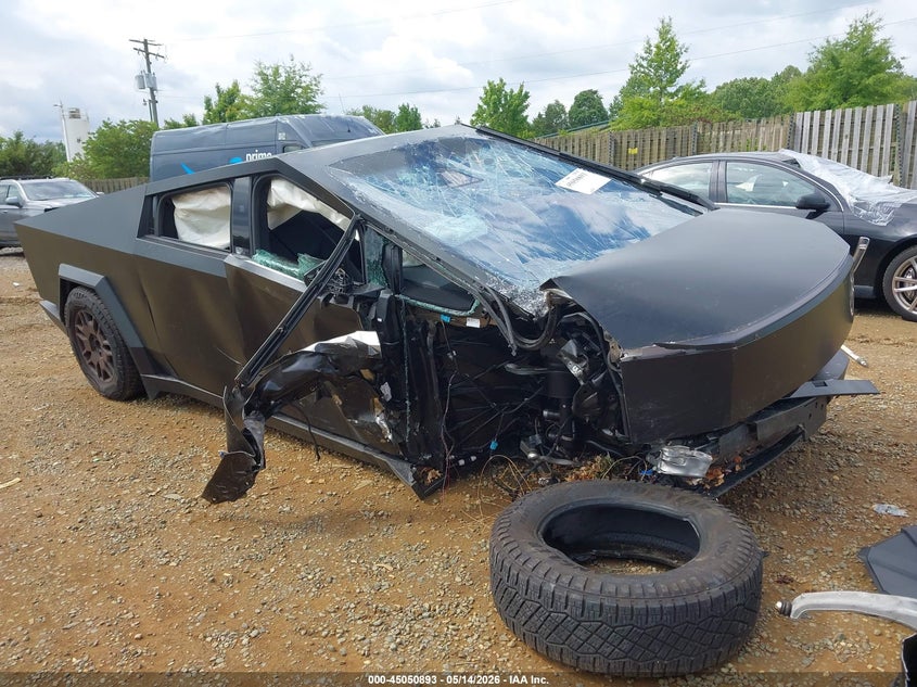 2024 Tesla Cybertruck VIN 7G2CEHED7RA052999 IAAI salvage auction — RIGHT SIDE, Salvage (Idaho), sold $14,300 on 2026-07-16 (photo 1)