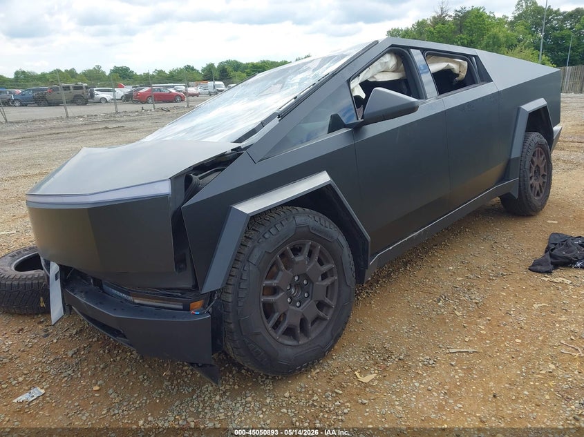 2024 Tesla Cybertruck VIN 7G2CEHED7RA052999 IAAI salvage auction — RIGHT SIDE, Salvage (Idaho), sold $14,300 on 2026-07-16 (photo 2)