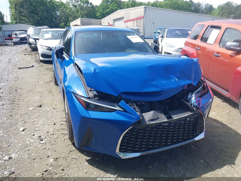 2024 Lexus Is VIN JTHDA1D23R5132751 IAAI salvage auction — FRONT & REAR, Salvage (Tennessee), sold $10,775 on 2026-07-07 (photo 1)