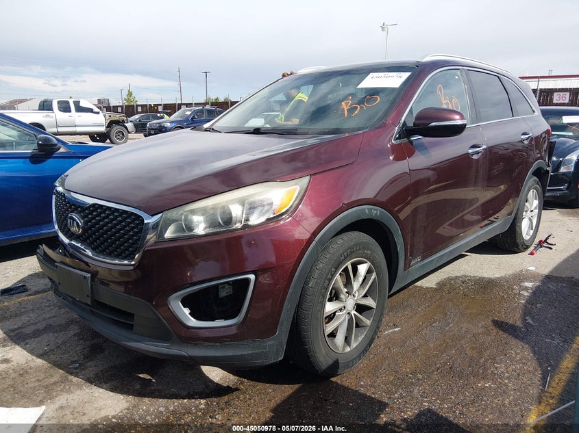 2016 Kia Sorento VIN 5XYPGDA35GG127518 IAAI salvage auction — BIO HAZARD, Bill Of Sale (Colorado), sold $700 on 2026-07-28 (photo 2)