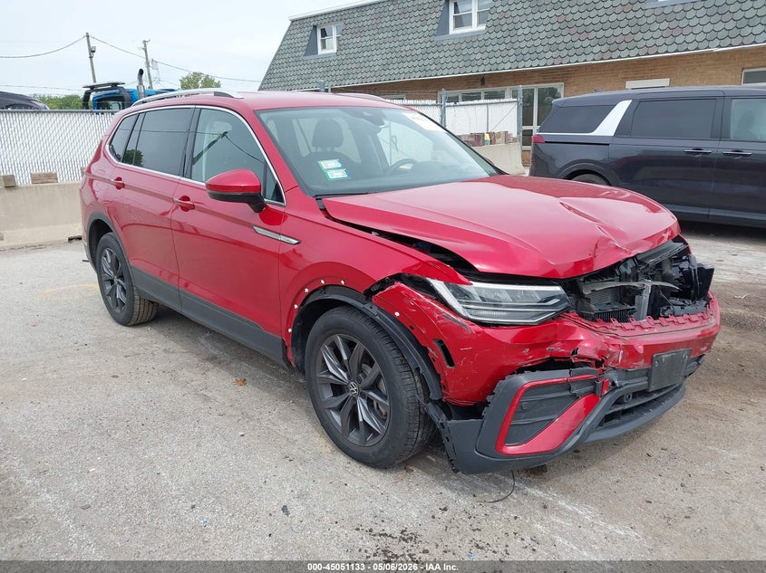 2023 Volkswagen Tiguan VIN 3VV2B7AX6PM083806 IAAI salvage auction — FRAME DAMAGE, Salvage (Illinois), sold $7,300 on 2026-07-28 (photo 1)