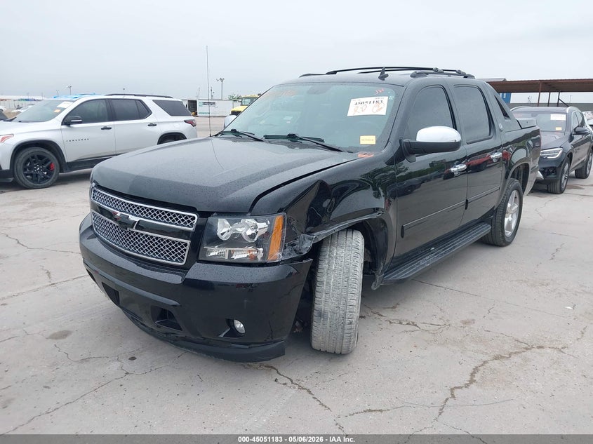 2013 Chevrolet Avalanche VIN 3GNMCFE05DG200174 IAAI salvage auction — FRONT END, Original (Texas), sold $9,825 on 2026-07-08 (photo 6)