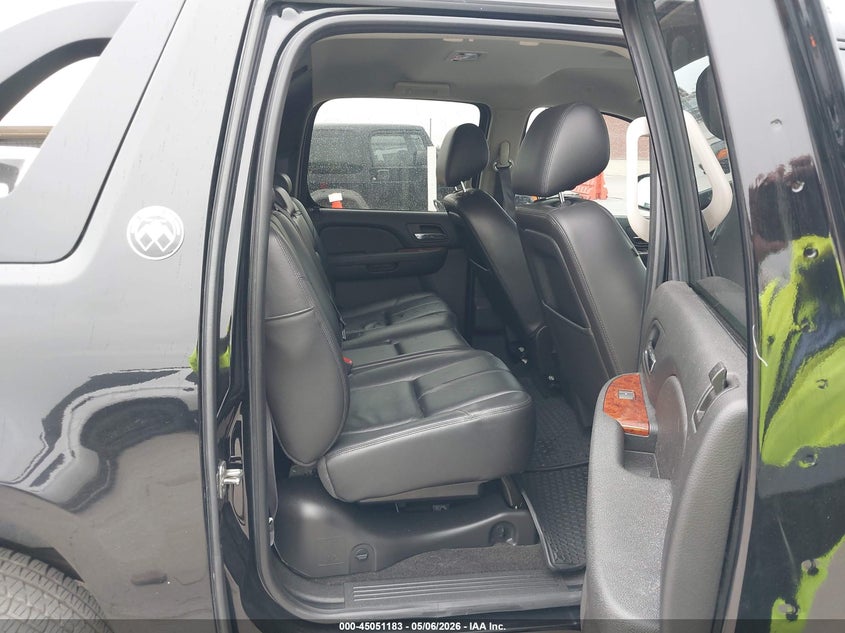 2013 Chevrolet Avalanche VIN 3GNMCFE05DG200174 IAAI salvage auction — FRONT END, Original (Texas), sold $9,825 on 2026-07-08 (photo 8)