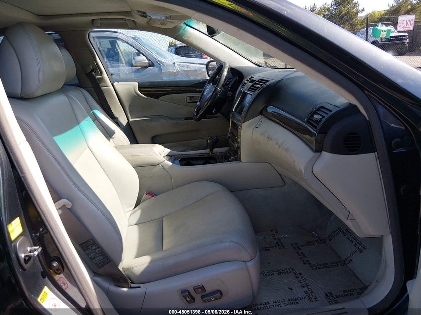 2008 Lexus Ls VIN JTHGL46F485030401 IAAI salvage auction — LEFT SIDE, Salvage (California), sold $1,200 on 2026-07-13 (photo 5)