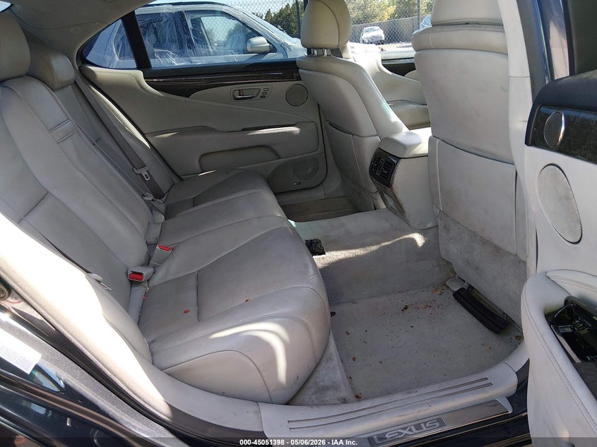 2008 Lexus Ls VIN JTHGL46F485030401 IAAI salvage auction — LEFT SIDE, Salvage (California), sold $1,200 on 2026-07-13 (photo 8)