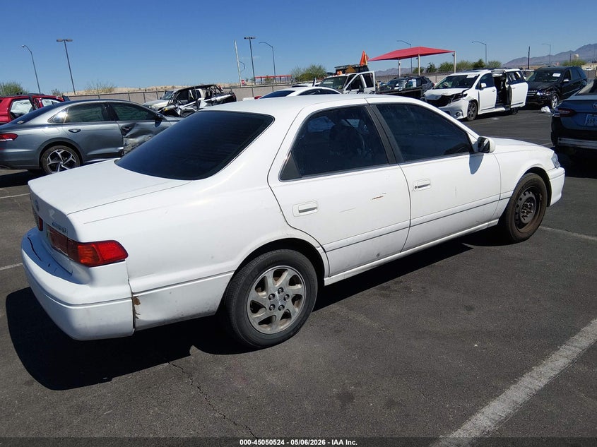 2000 Toyota Camry VIN JT2BG22K3Y0470526 IAAI salvage auction — ALL OVER, Salvage (Nevada), sold $400 on 2026-07-25 (photo 4)