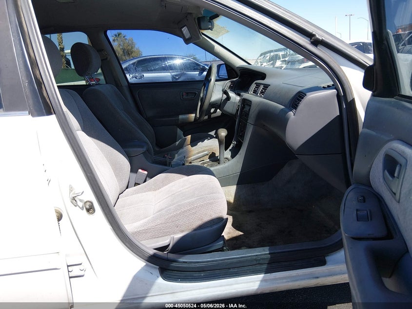 2000 Toyota Camry VIN JT2BG22K3Y0470526 IAAI salvage auction — ALL OVER, Salvage (Nevada), sold $400 on 2026-07-25 (photo 5)