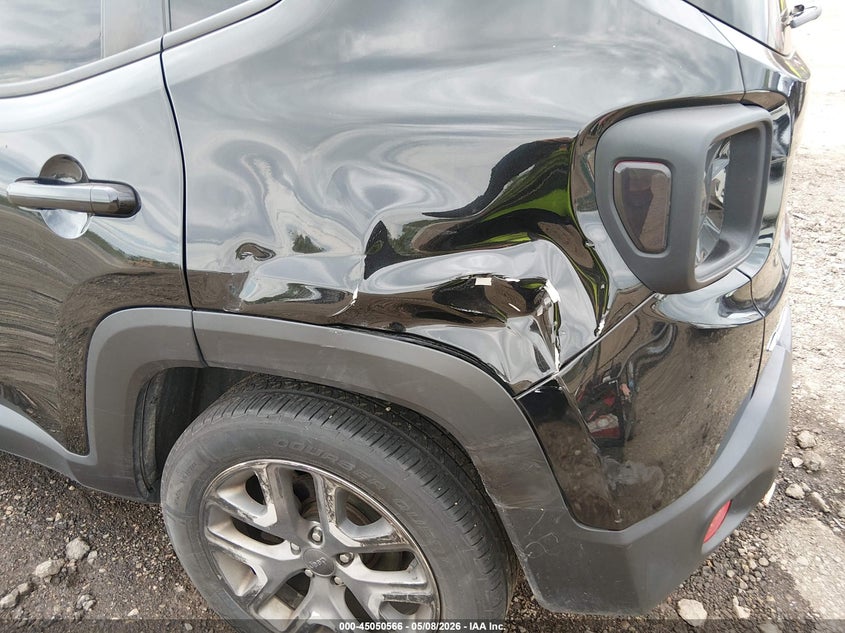 2017 Jeep Renegade VIN ZACCJBBBXHPF58464 IAAI salvage auction — LEFT SIDE, Salvage (Ohio), sold $1,850 on 2026-07-29 (photo 6)