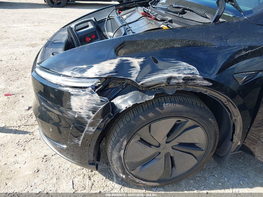2026 Tesla Model y VIN 7SAYGDEE7TA472423 IAAI salvage auction — LEFT FRONT, Salvage (Illinois), sold $20,000 on 2026-07-09 (photo 6)