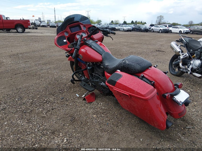 2022 Harley-davidson Road glide VIN 1HD1KTP10NB612076 IAAI salvage auction — RIGHT SIDE, Salvage (Illinois), sold $8,150 on 2026-07-07 (photo 3)