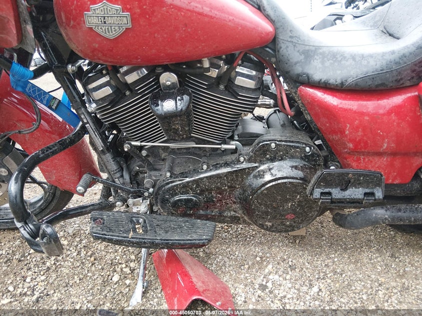 2022 Harley-davidson Road glide VIN 1HD1KTP10NB612076 IAAI salvage auction — RIGHT SIDE, Salvage (Illinois), sold $8,150 on 2026-07-07 (photo 9)