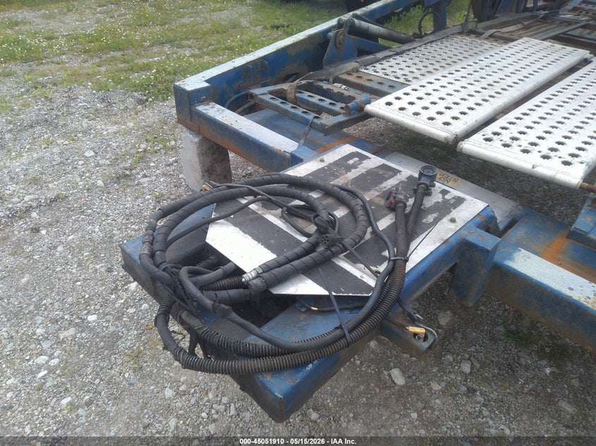 2013 Cottrell inc Auto hauler VIN 5E0AC144XDG433403 IAAI salvage auction — FRONT END, Salvage (Ohio), sold $575 on 2026-07-08 (photo 7)