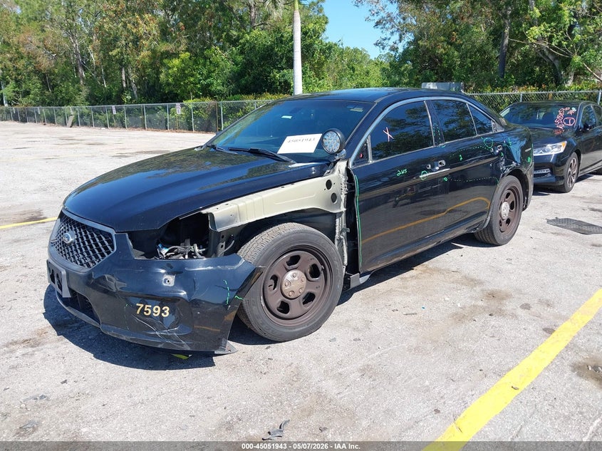 2016 Ford Police VIN 1FAHP2MK1GG123304 IAAI salvage auction — SIDE, Rebuildable (Florida), sold $700 on 2026-07-06 (photo 2)