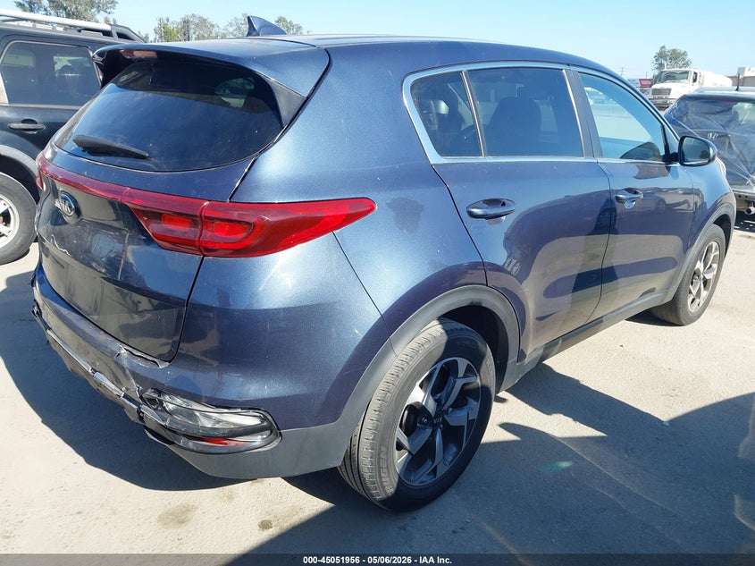 2021 Kia Sportage VIN KNDPM3AC5M7934438 IAAI salvage auction — REAR END, Salvage (California), sold $4,050 on 2026-07-29 (photo 4)