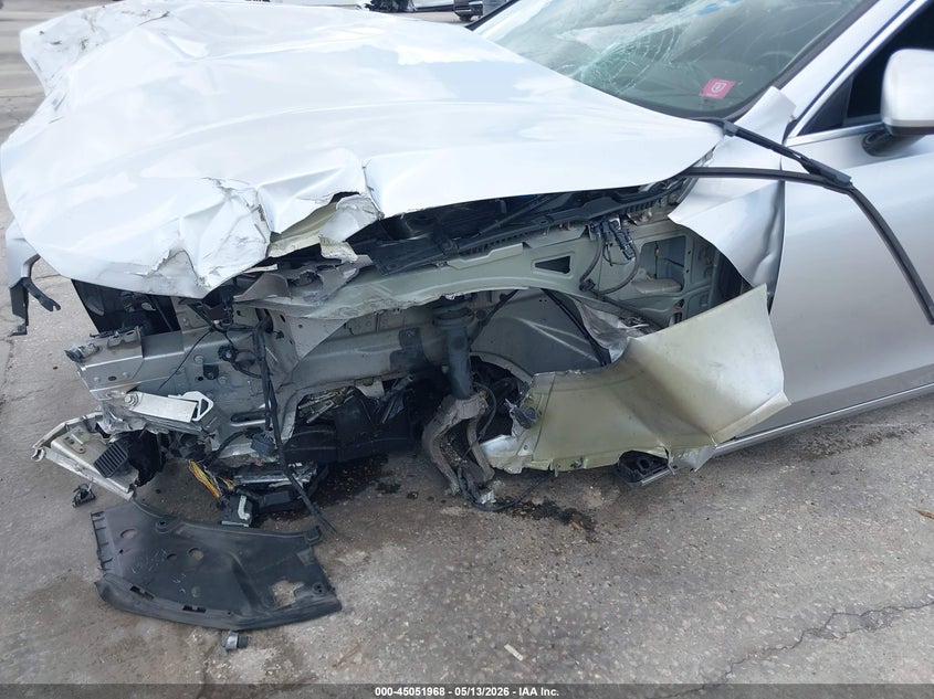 2018 Volvo S90 VIN LVY982AK9JP007395 IAAI salvage auction — LEFT SIDE, Rebuildable (Florida), sold $400 on 2026-07-15 (photo 6)
