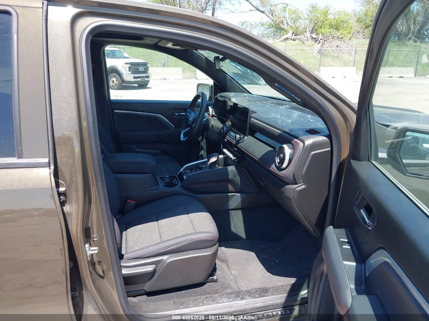 2024 Chevrolet Colorado VIN 1GCPTDEK9R1203998 IAAI salvage auction — HAIL, Salvage (Nebraska), sold $16,500 on 2026-07-30 (photo 5)