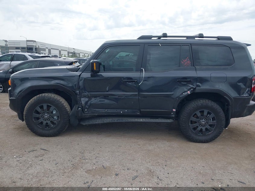 2025 Toyota Land cruiser VIN JTEABFAJ8SK049085 IAAI salvage auction — LEFT SIDE, Original (Texas), sold $40,025 on 2026-07-27 (photo 6)